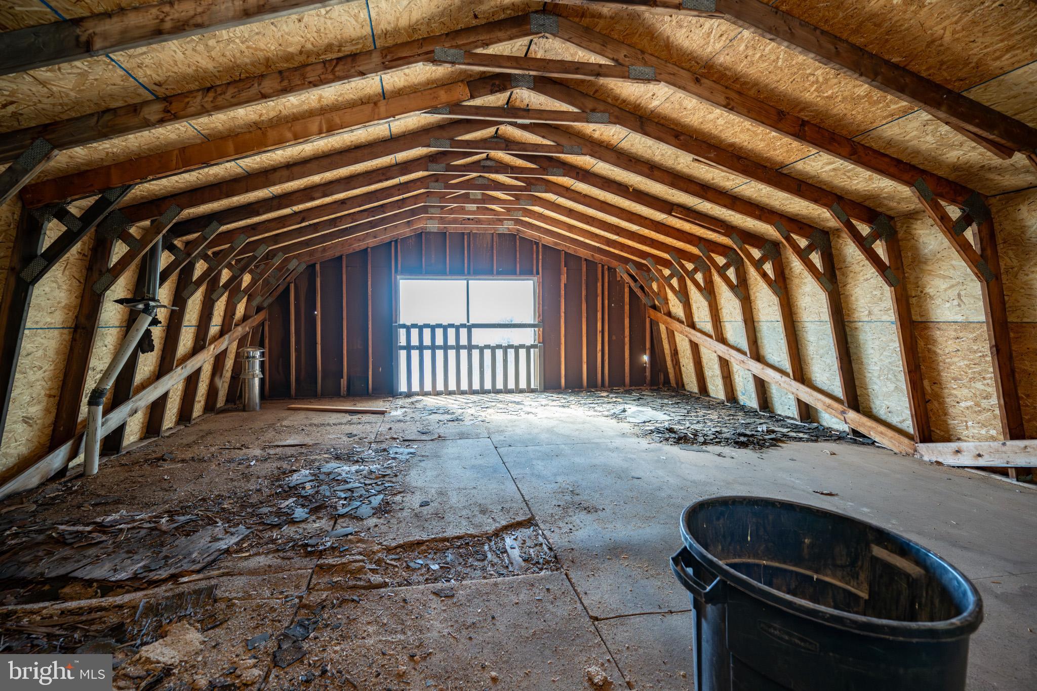 LAKE SHORE DRIVE - Residential