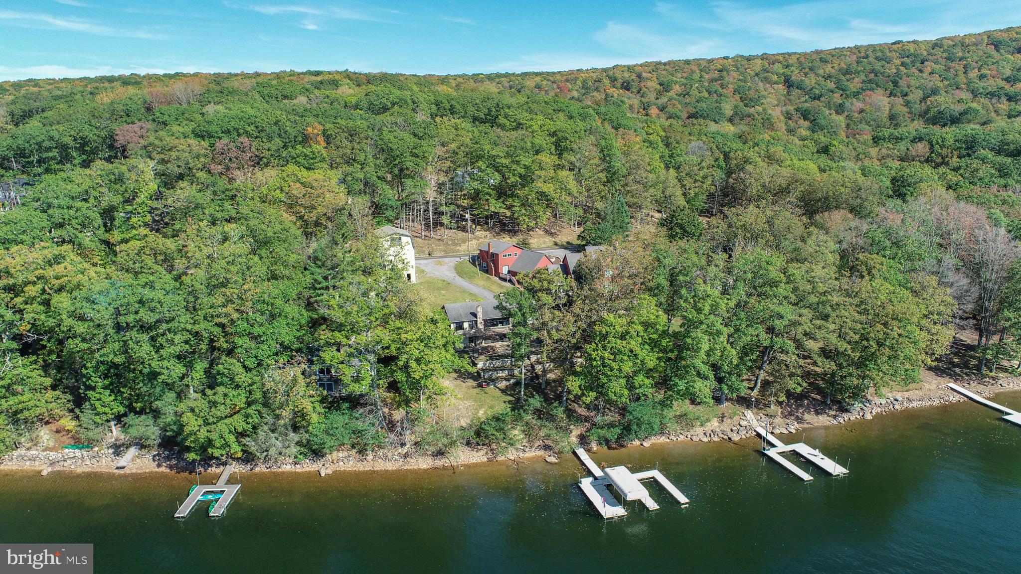 LAKE SHORE DRIVE - Residential