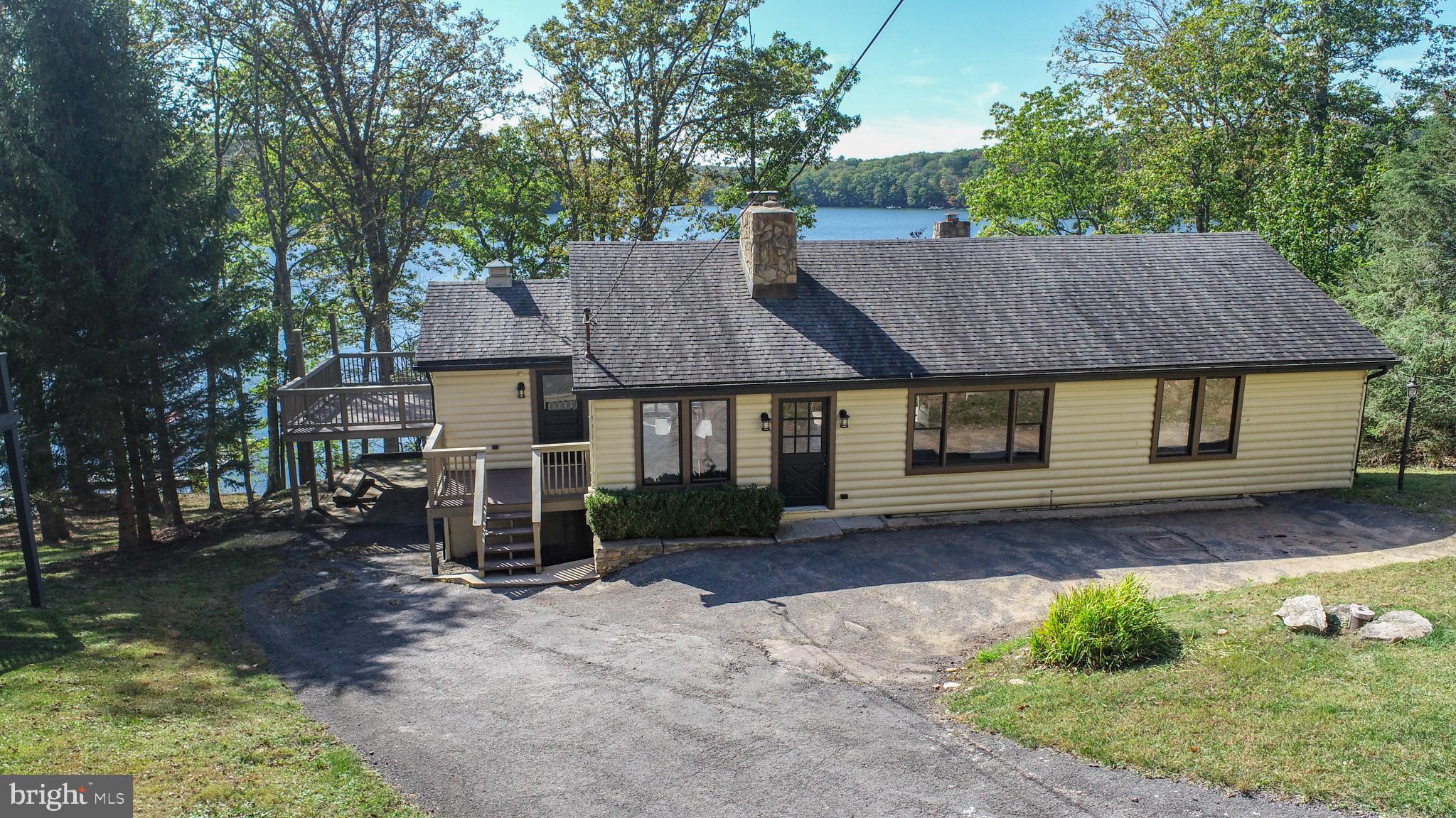 LAKE SHORE DRIVE - Residential