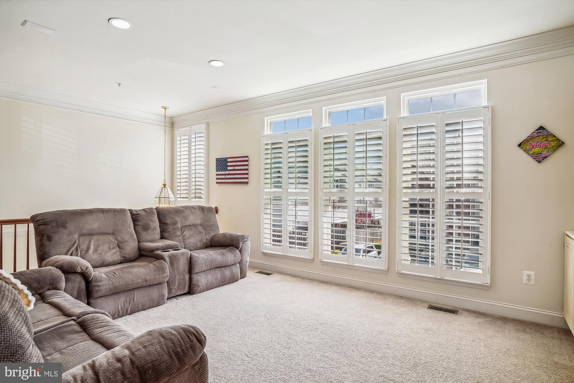 MAGRUDERS OVERLOOK - Residential