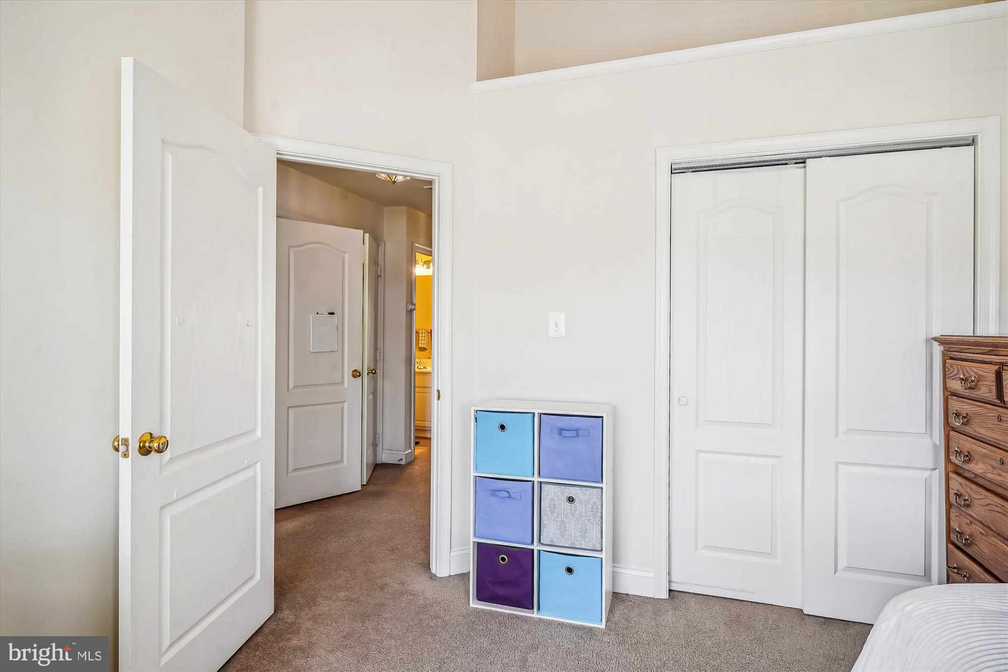 MAGRUDERS OVERLOOK - Residential