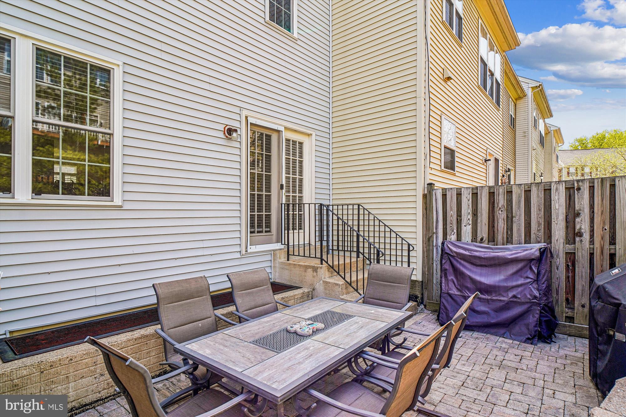 MAGRUDERS OVERLOOK - Residential