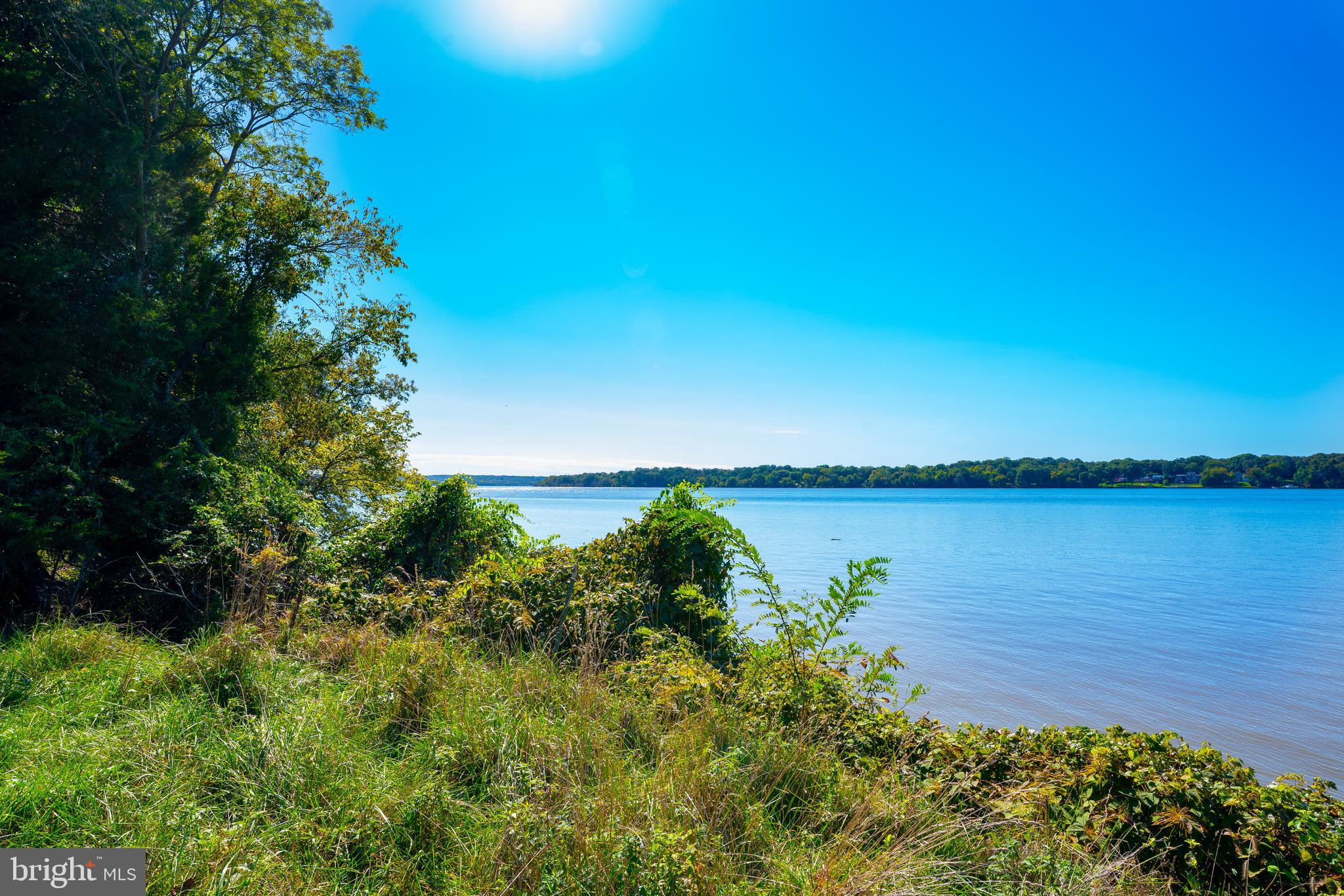 POTOMAC ESTATES - Land