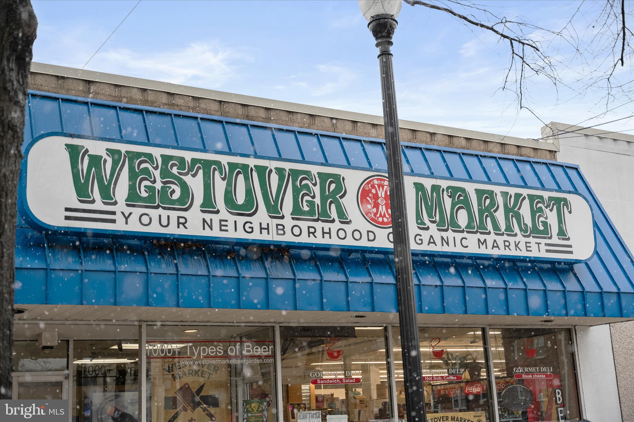 LARCHMONT - Residential