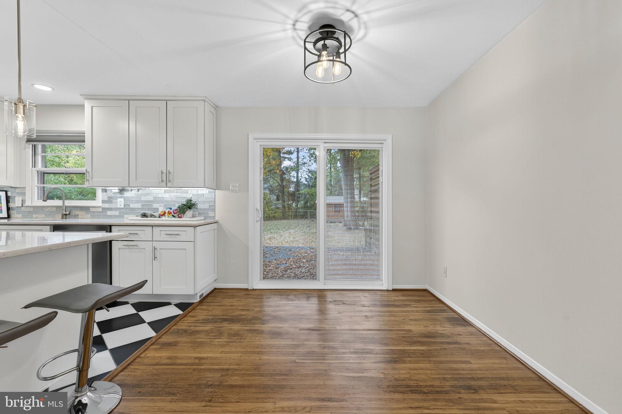 BROOKFIELD - Residential Lease