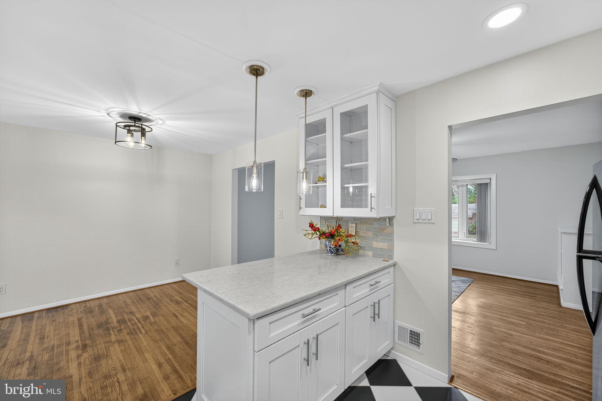 BROOKFIELD - Residential Lease