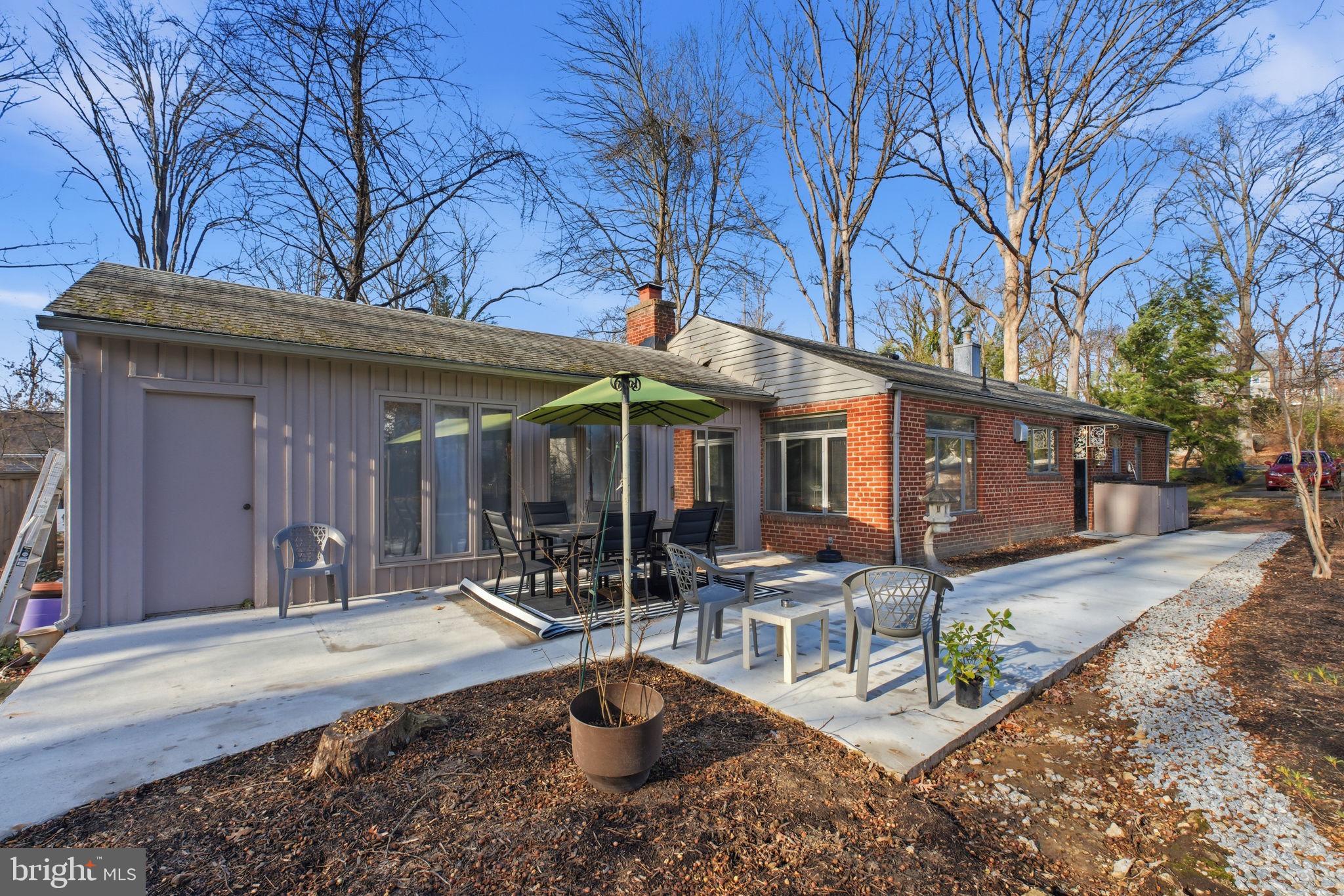 1151 WESTMORELAND ROAD