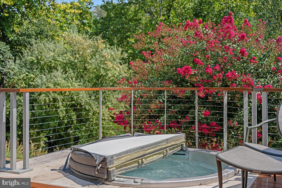 BROWNS MILL FOREST - Residential