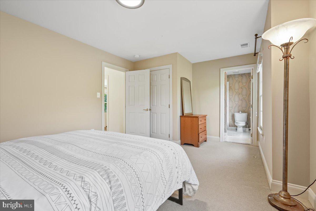 BROWNS MILL FOREST - Residential