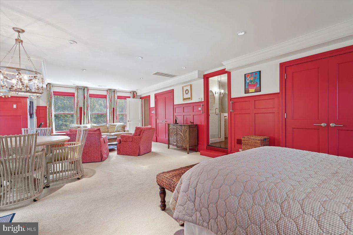 BROWNS MILL FOREST - Residential