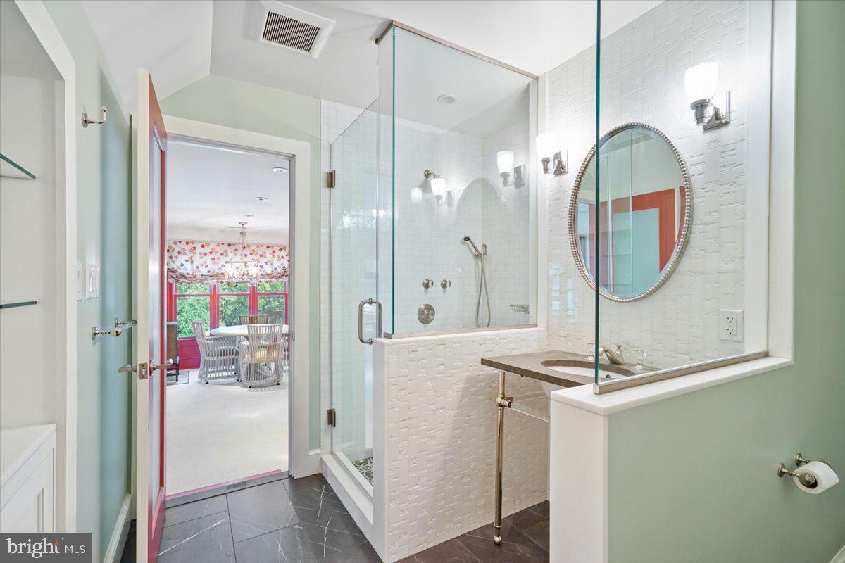 BROWNS MILL FOREST - Residential