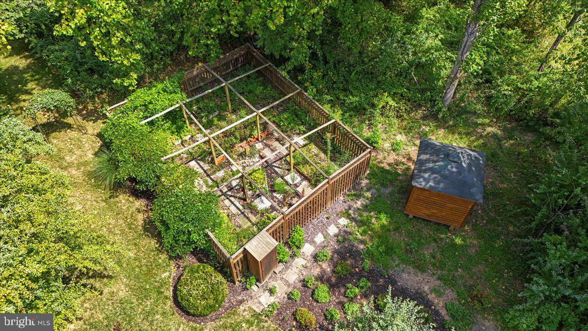 BROWNS MILL FOREST - Residential