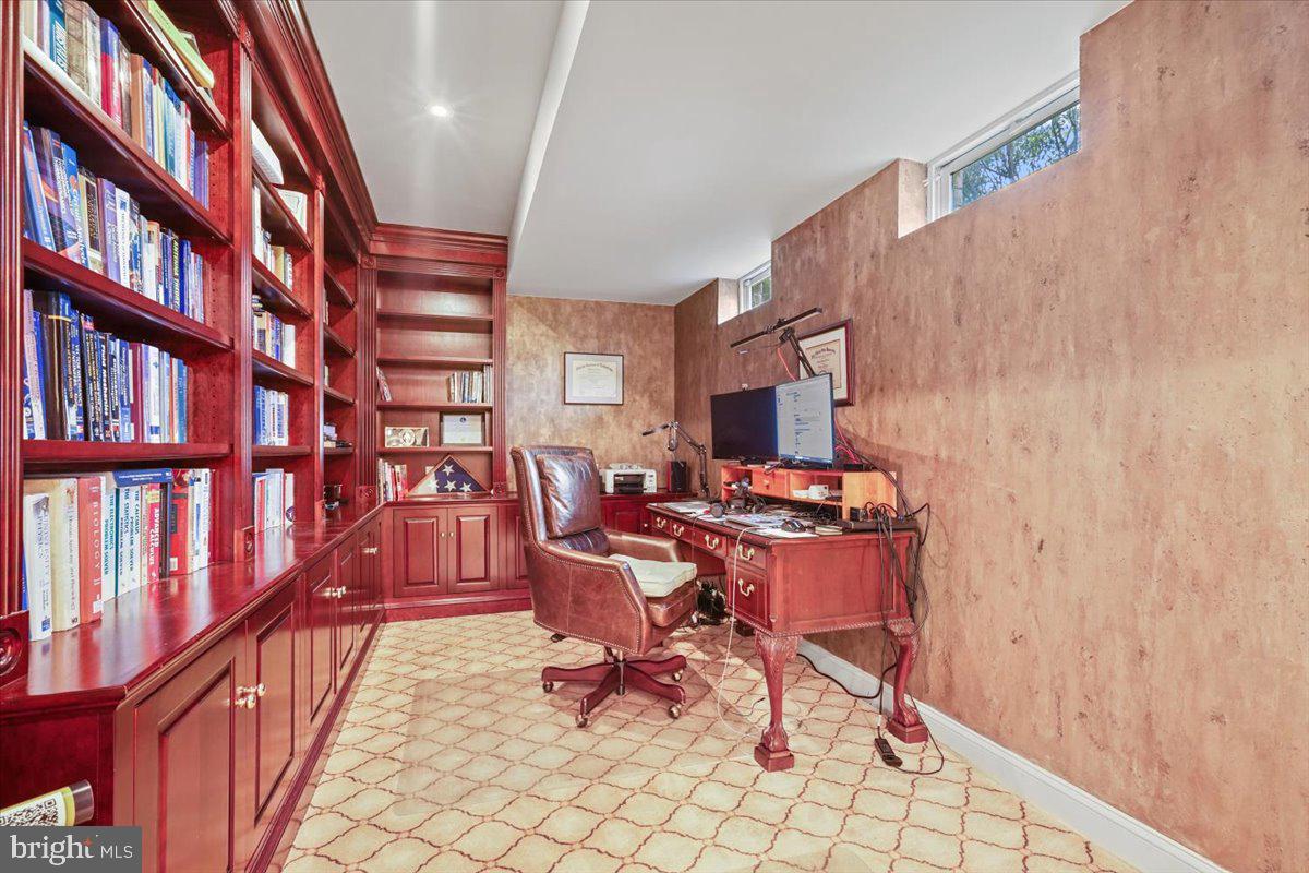 BROWNS MILL FOREST - Residential