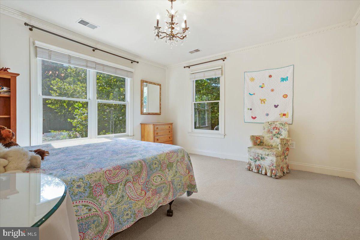 BROWNS MILL FOREST - Residential