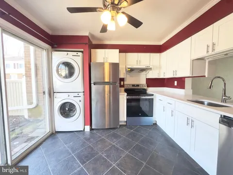 MLS: NJCD2114060