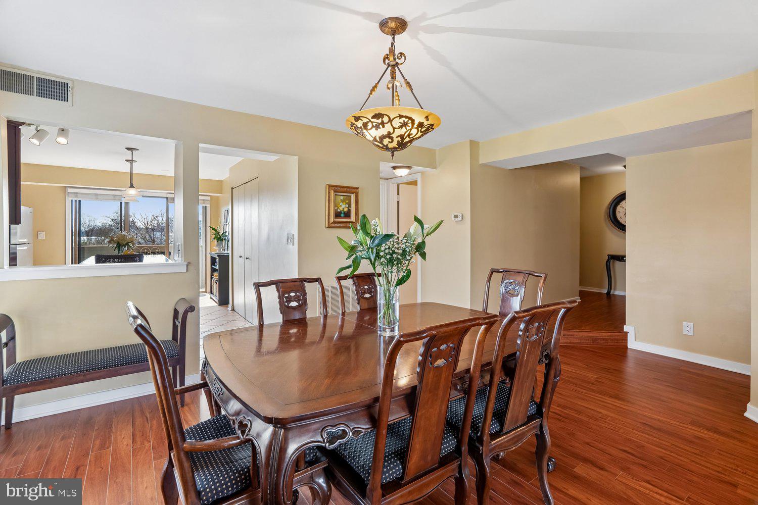 CHESAPEAKE HARBOUR - Residential