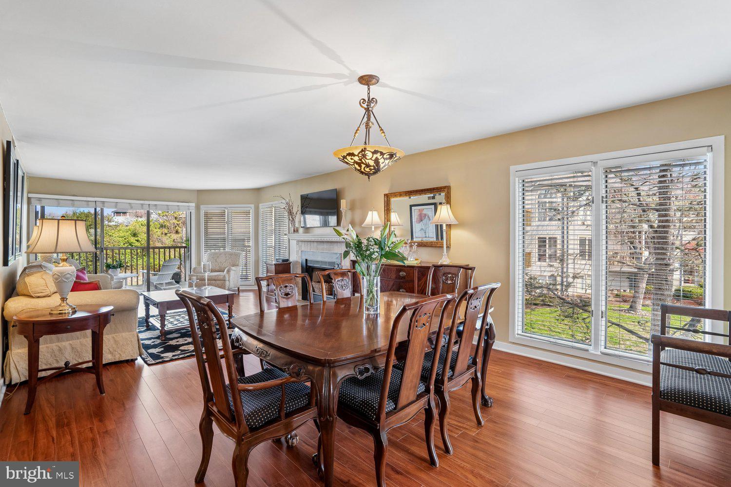 CHESAPEAKE HARBOUR - Residential