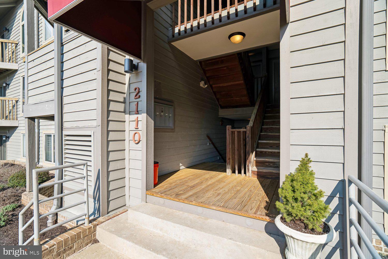 2110 CHESAPEAKE HARBOUR DRIVE 101