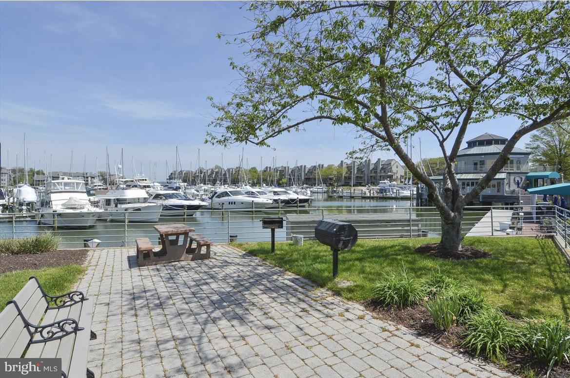 CHESAPEAKE HARBOUR - Residential