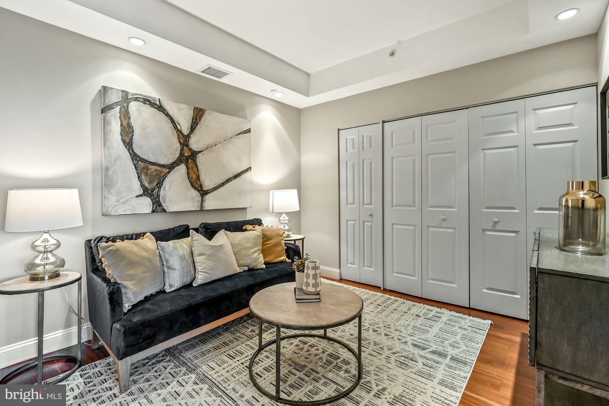 ARLINGTON - Residential