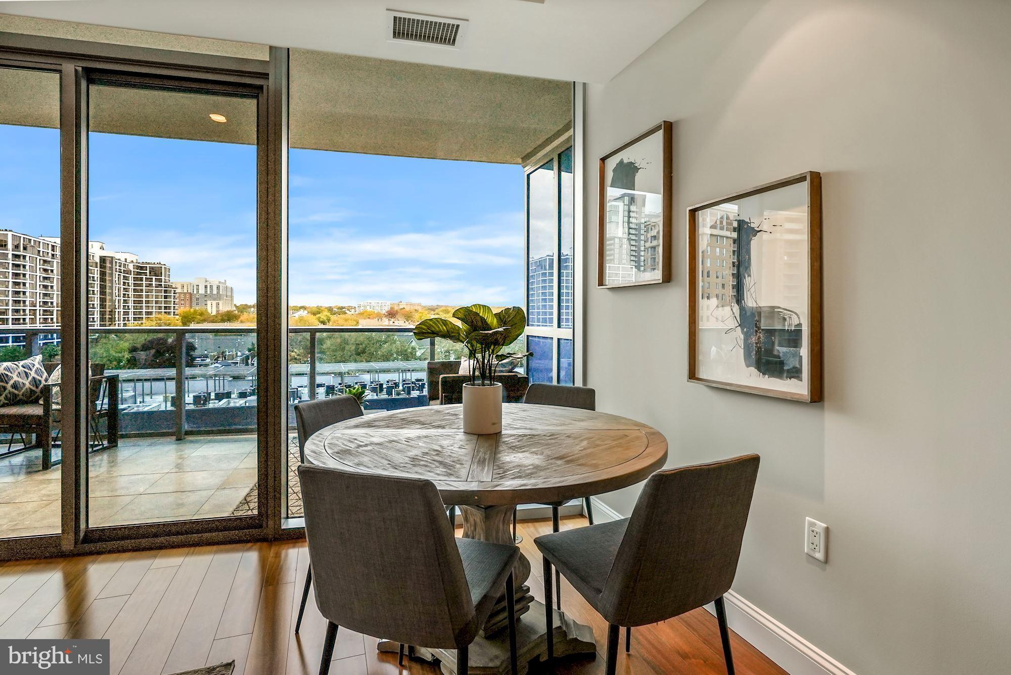 ARLINGTON - Residential