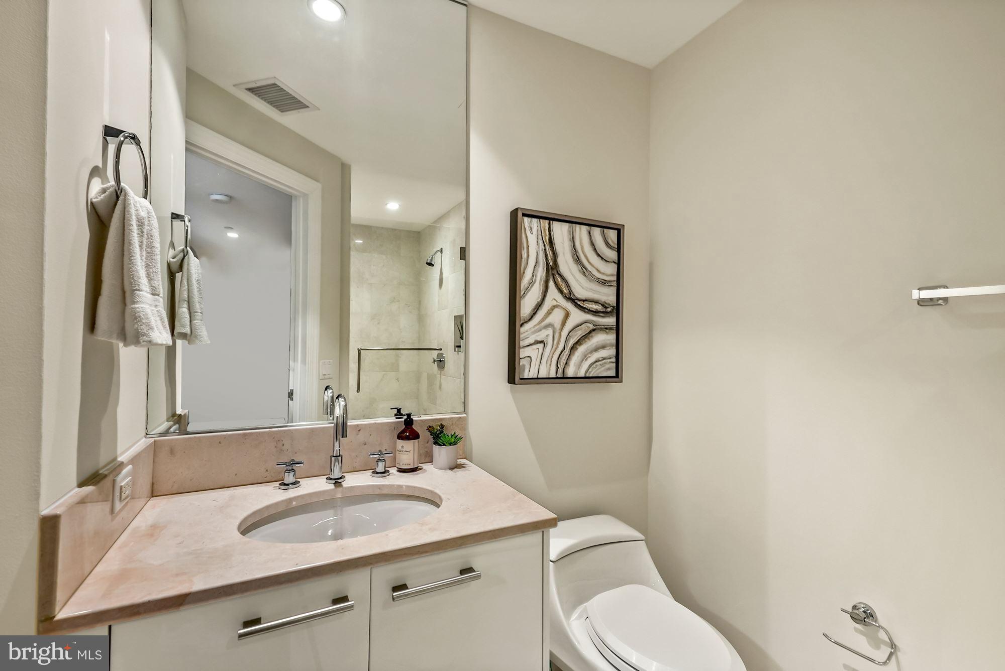 ARLINGTON - Residential