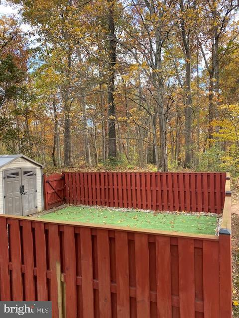 5658 SUTHERLAND COURT