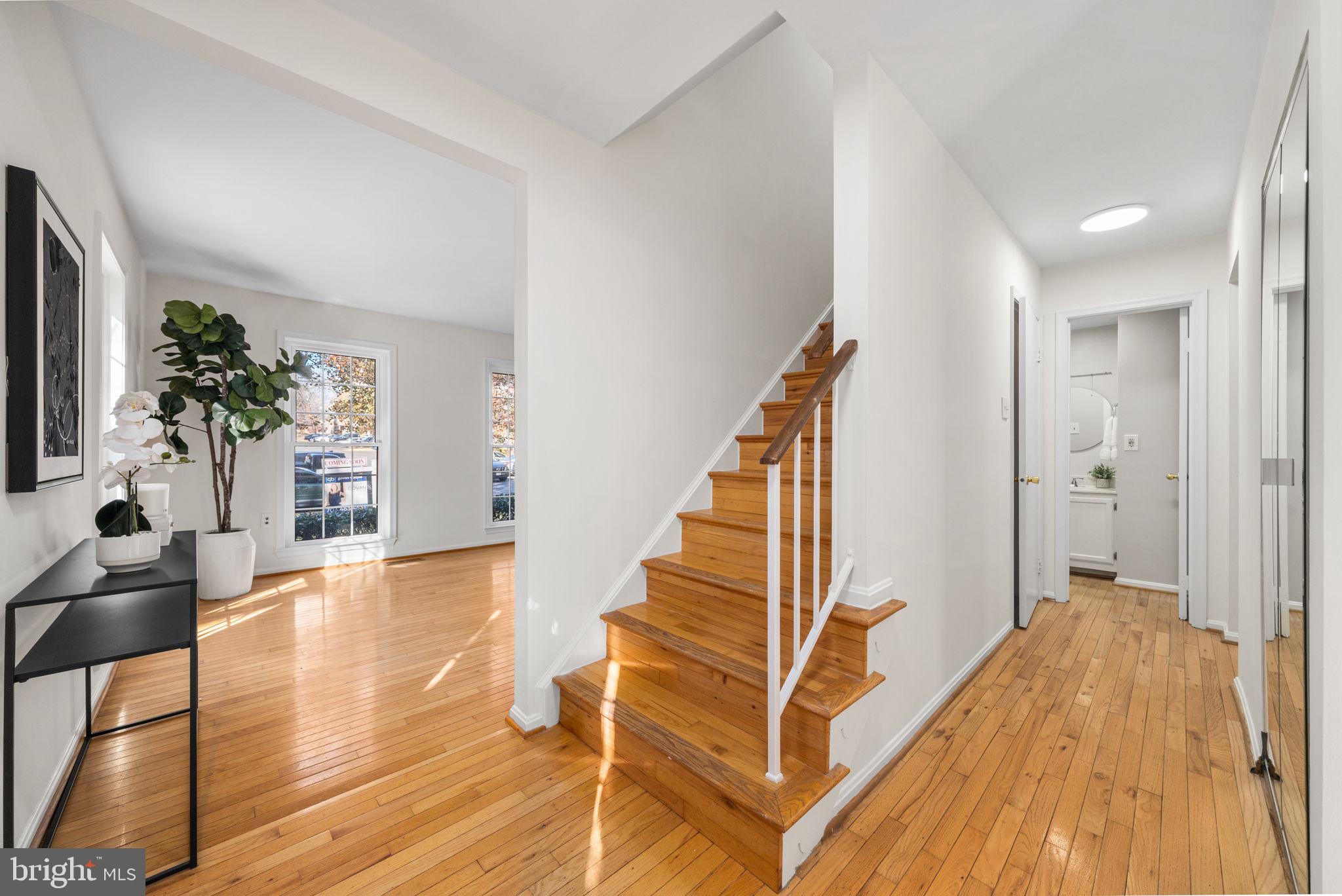 5658 SUTHERLAND COURT