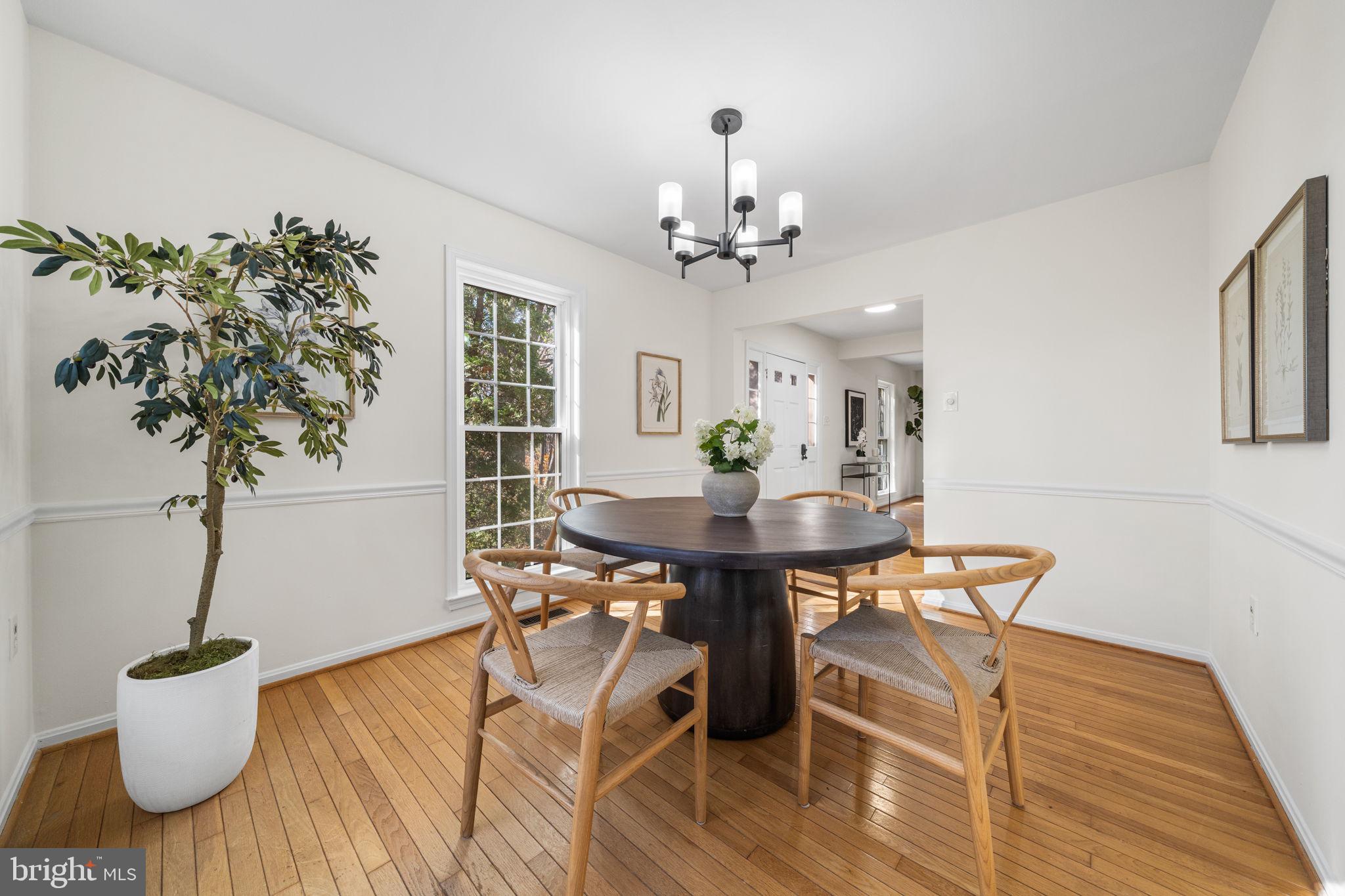 CROWNLEIGH - Residential