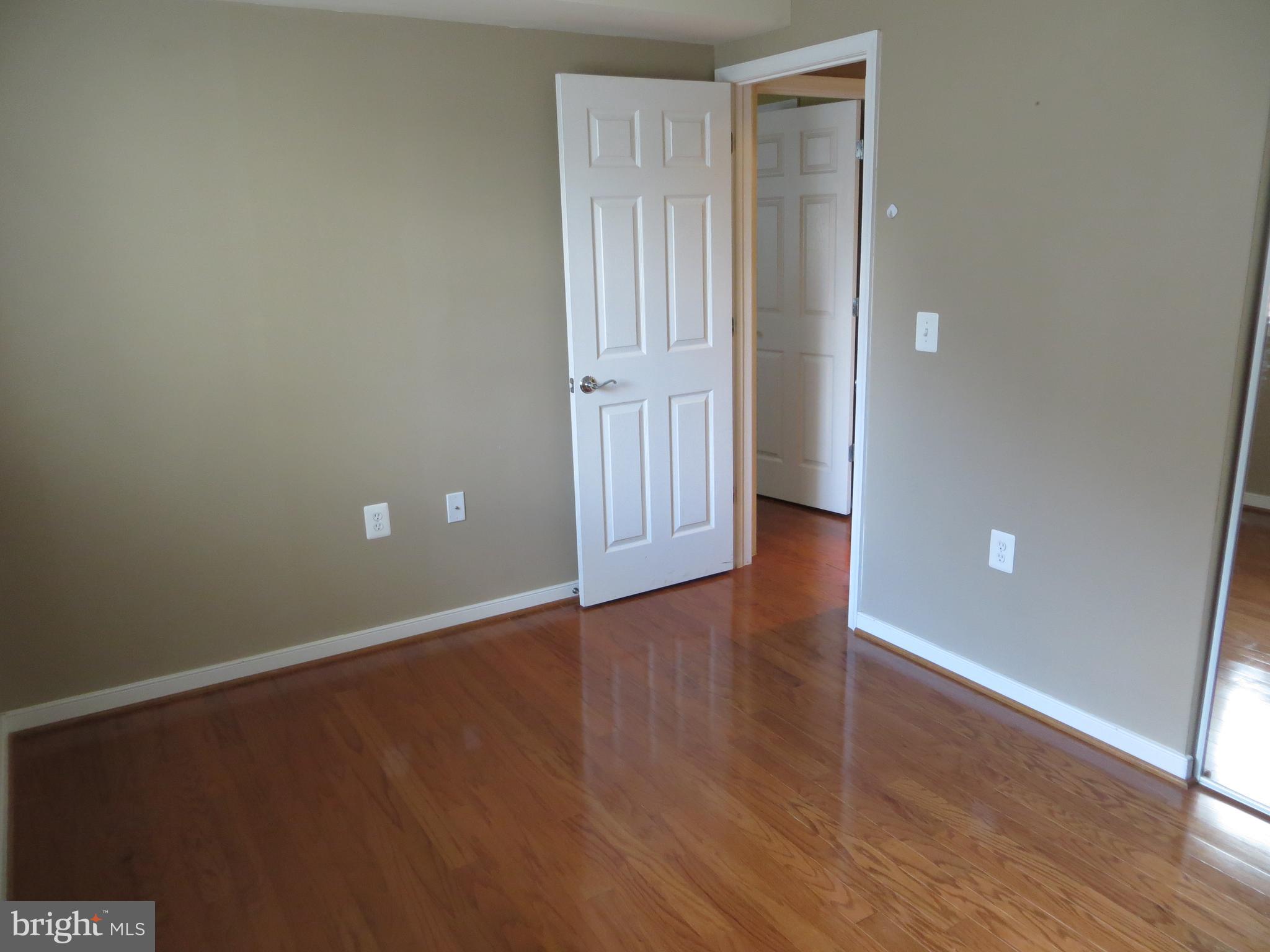 WEST VILLAGE OF SHIRLINGTON - Residential Lease