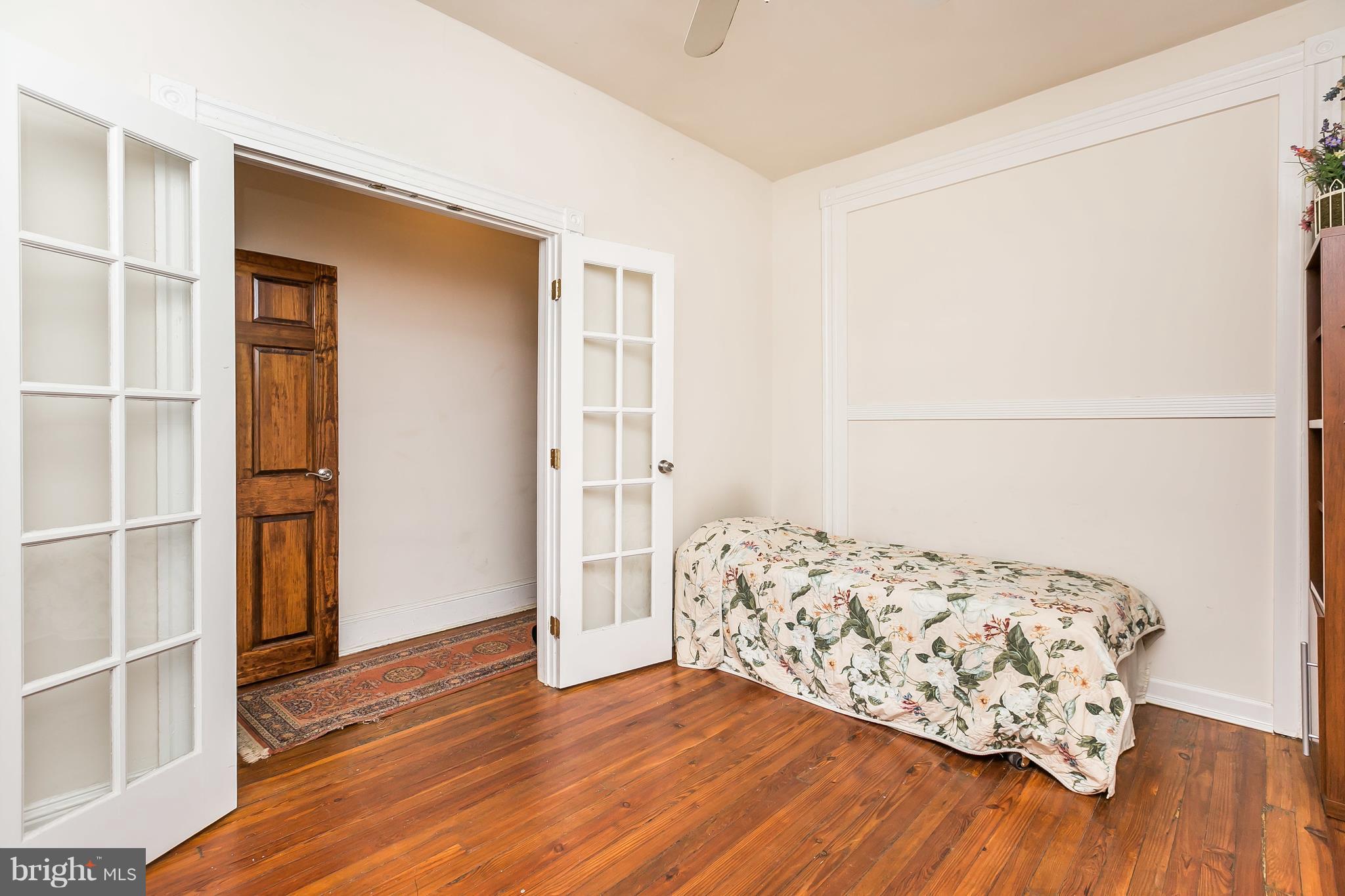 HAMPDEN HISTORIC DISTRICT - Residential