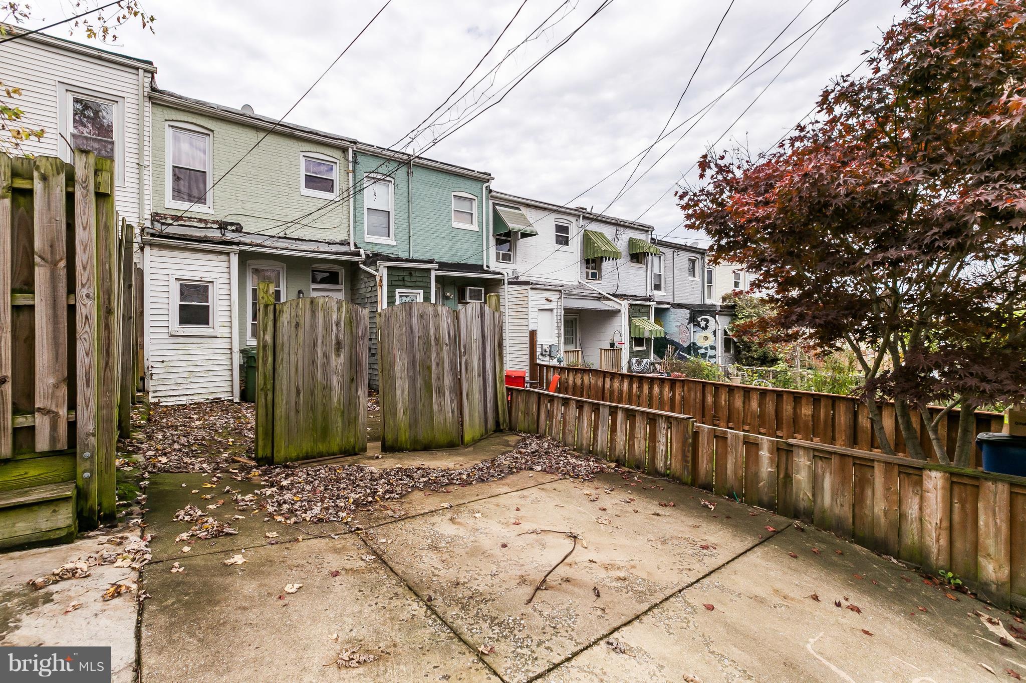 HAMPDEN HISTORIC DISTRICT - Residential