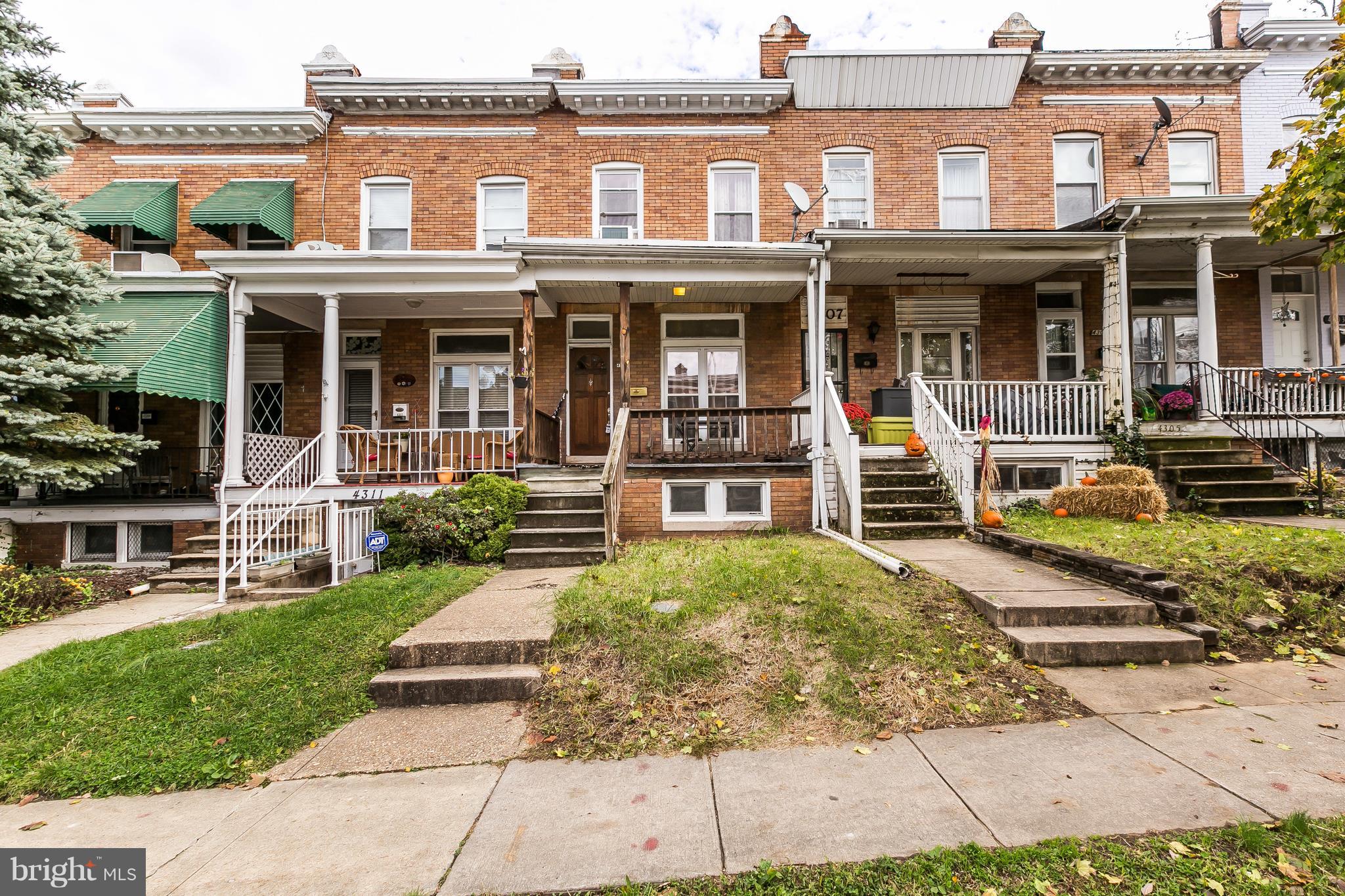 HAMPDEN HISTORIC DISTRICT - Residential