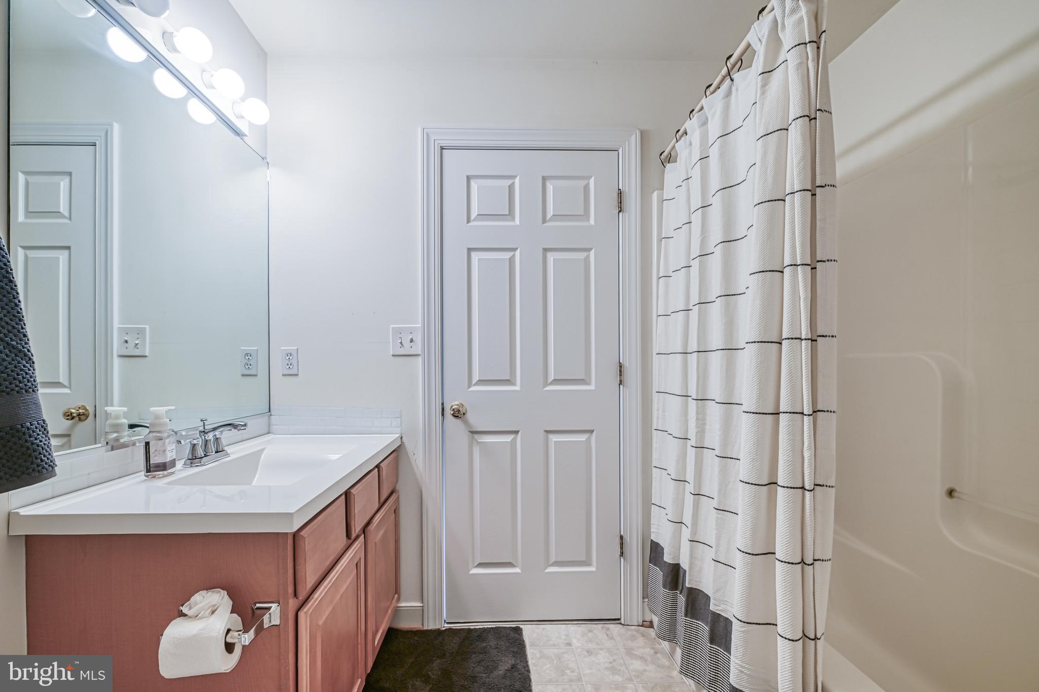 LAKE OF THE WOODS - Residential