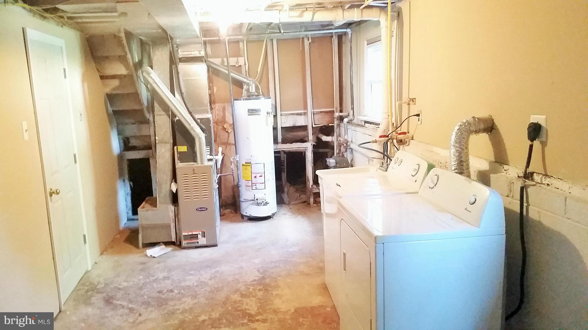 CHESAPEAKE ACRES - Residential