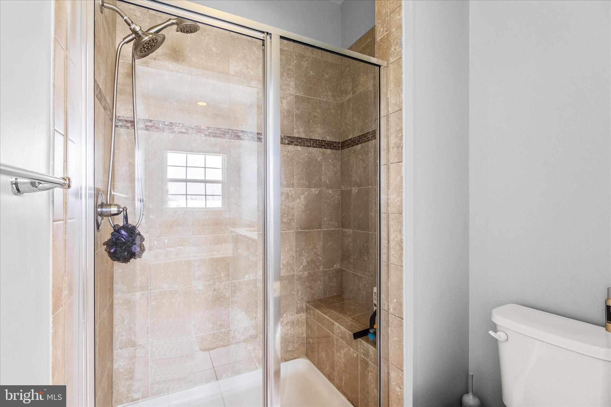 REGENTS GLEN - Residential