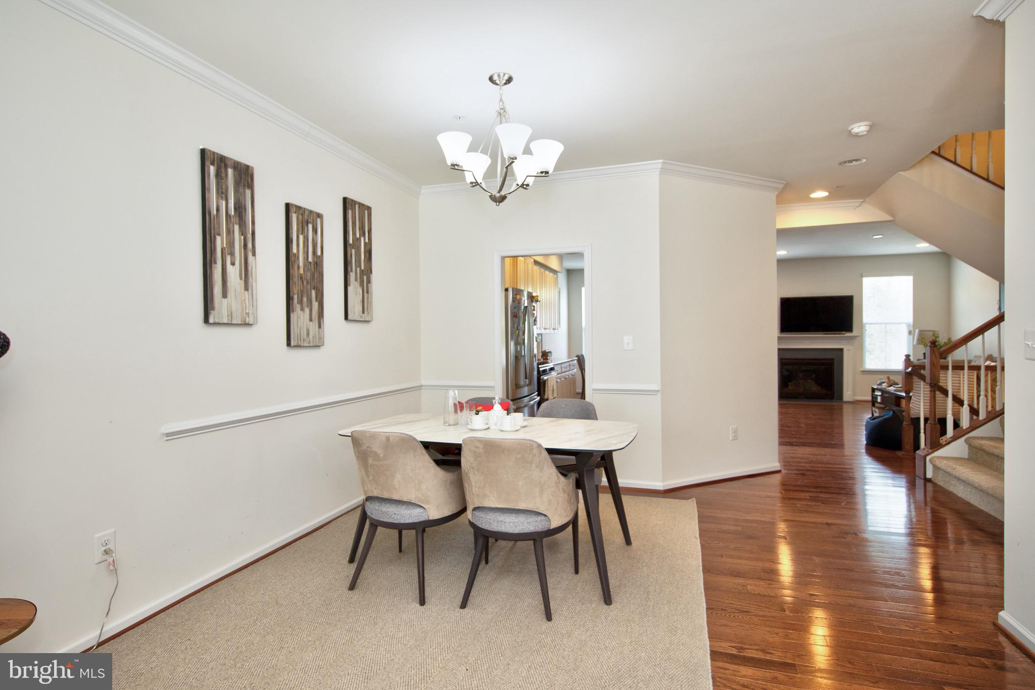 714 SHADY CREEK COURT