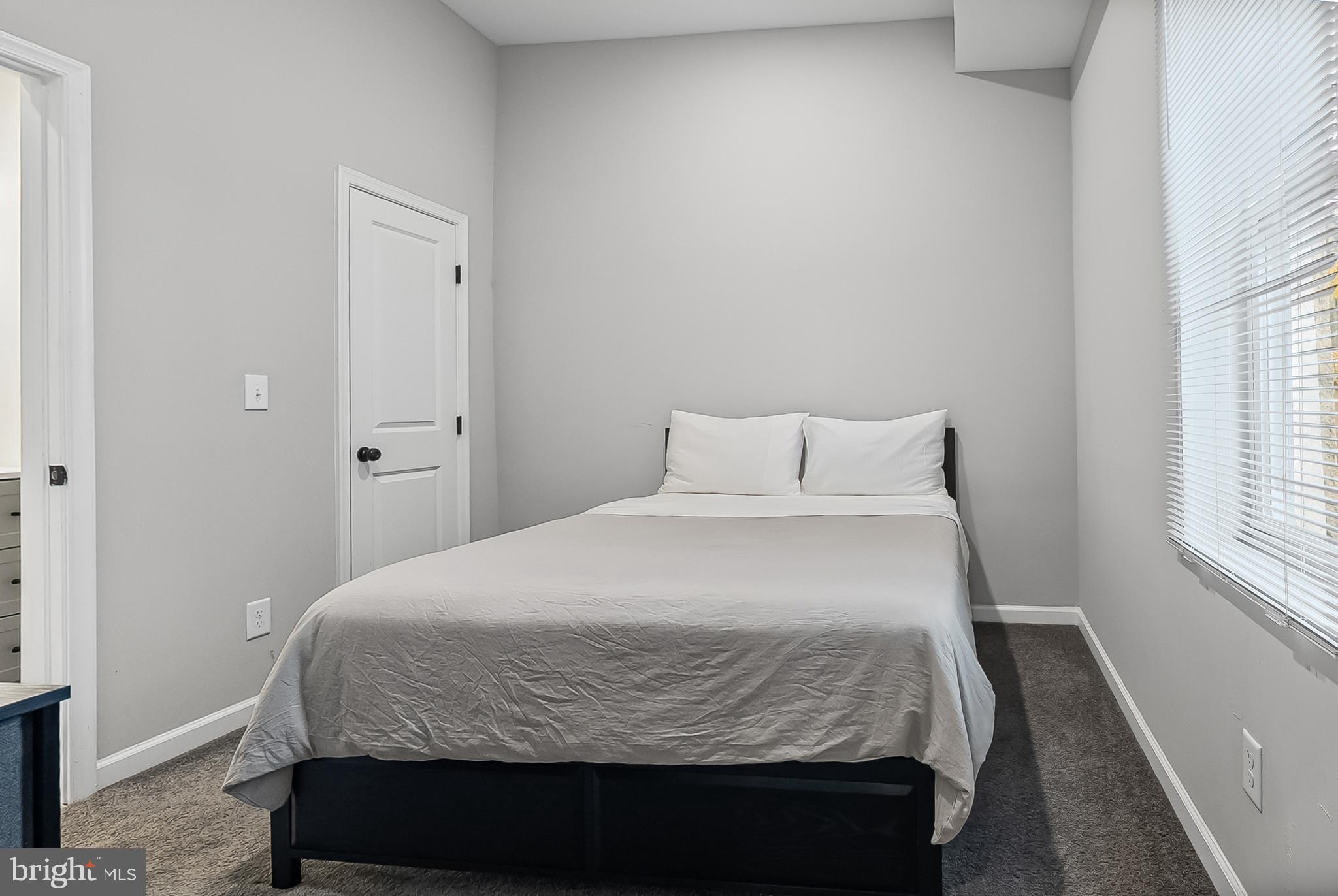 OLIVER - Residential