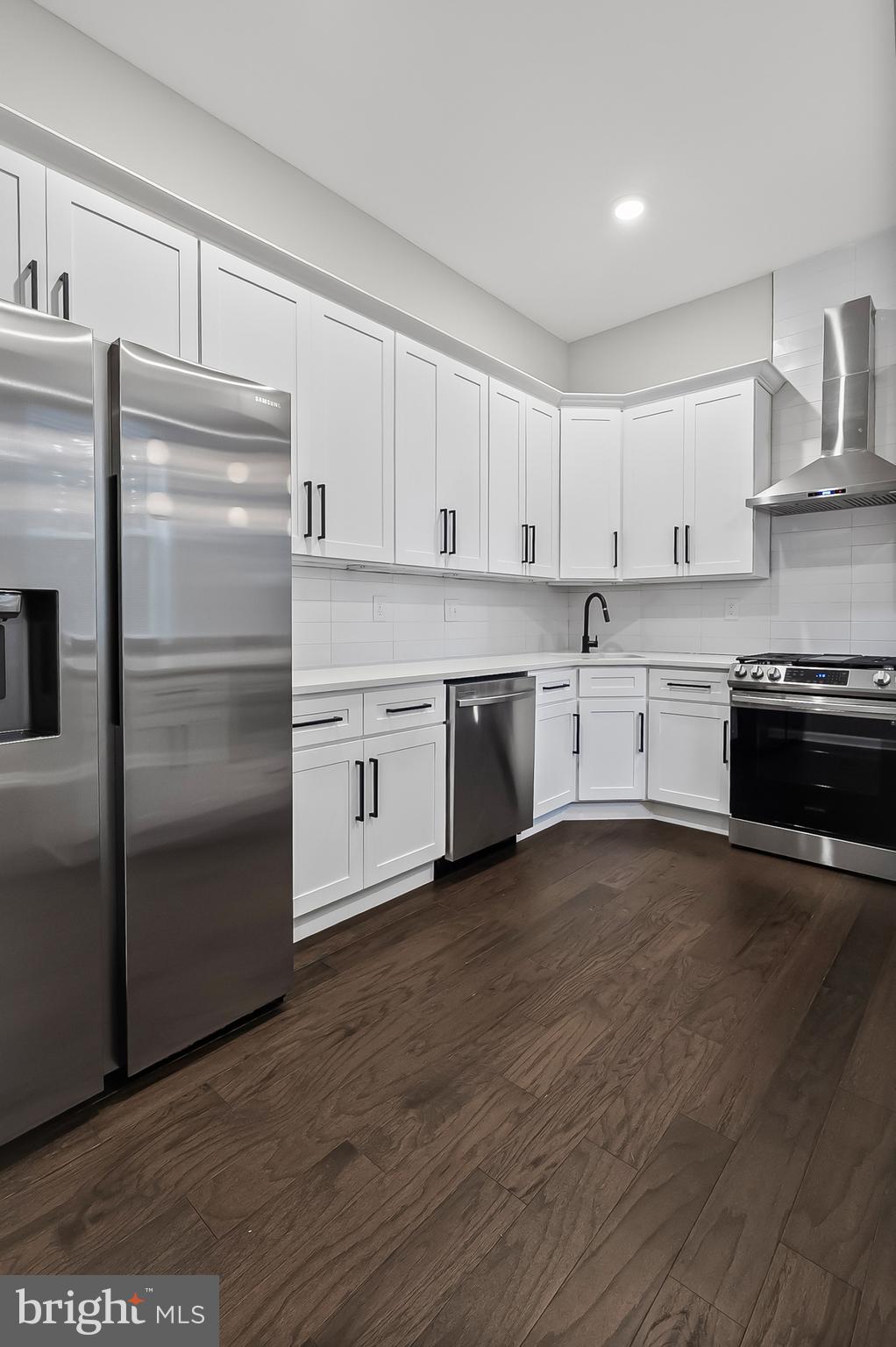 OLIVER - Residential