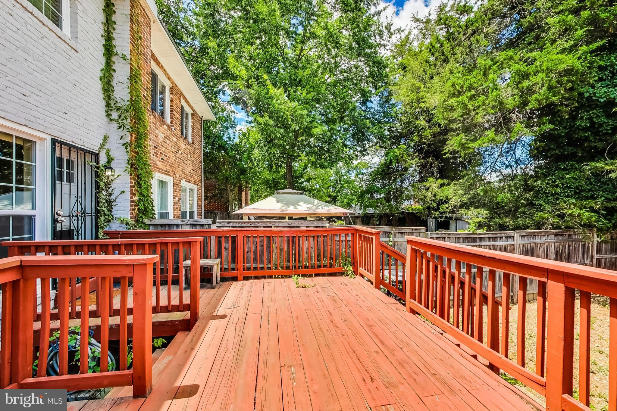 OXON HILL - Residential