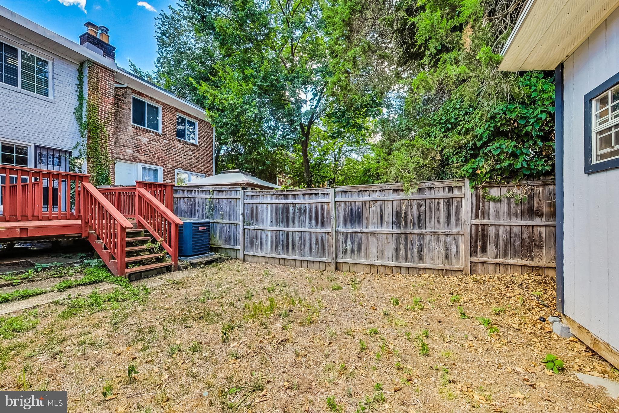 OXON HILL - Residential