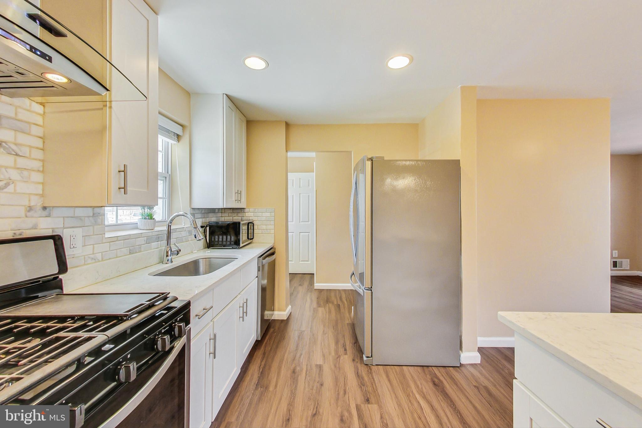 OXON HILL - Residential