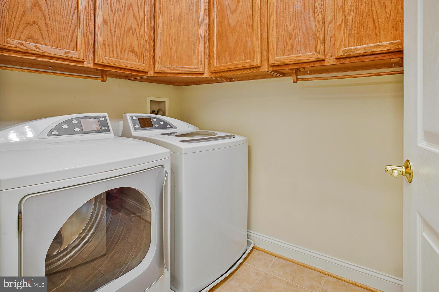 SNOWDEN OVERLOOK - Residential