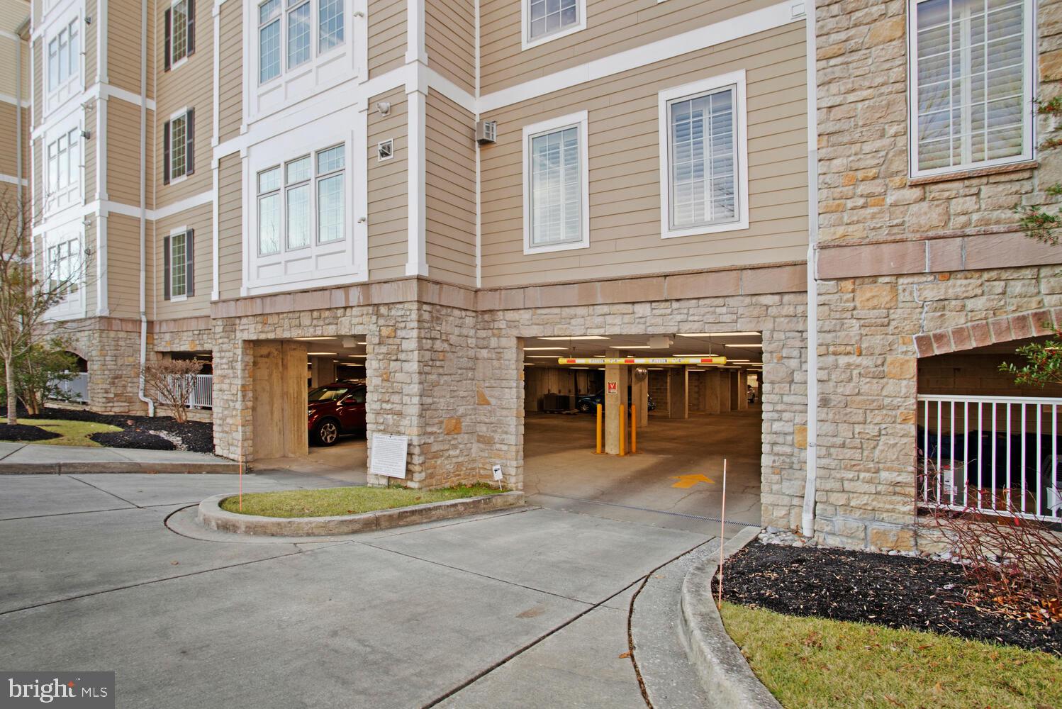 SNOWDEN OVERLOOK - Residential