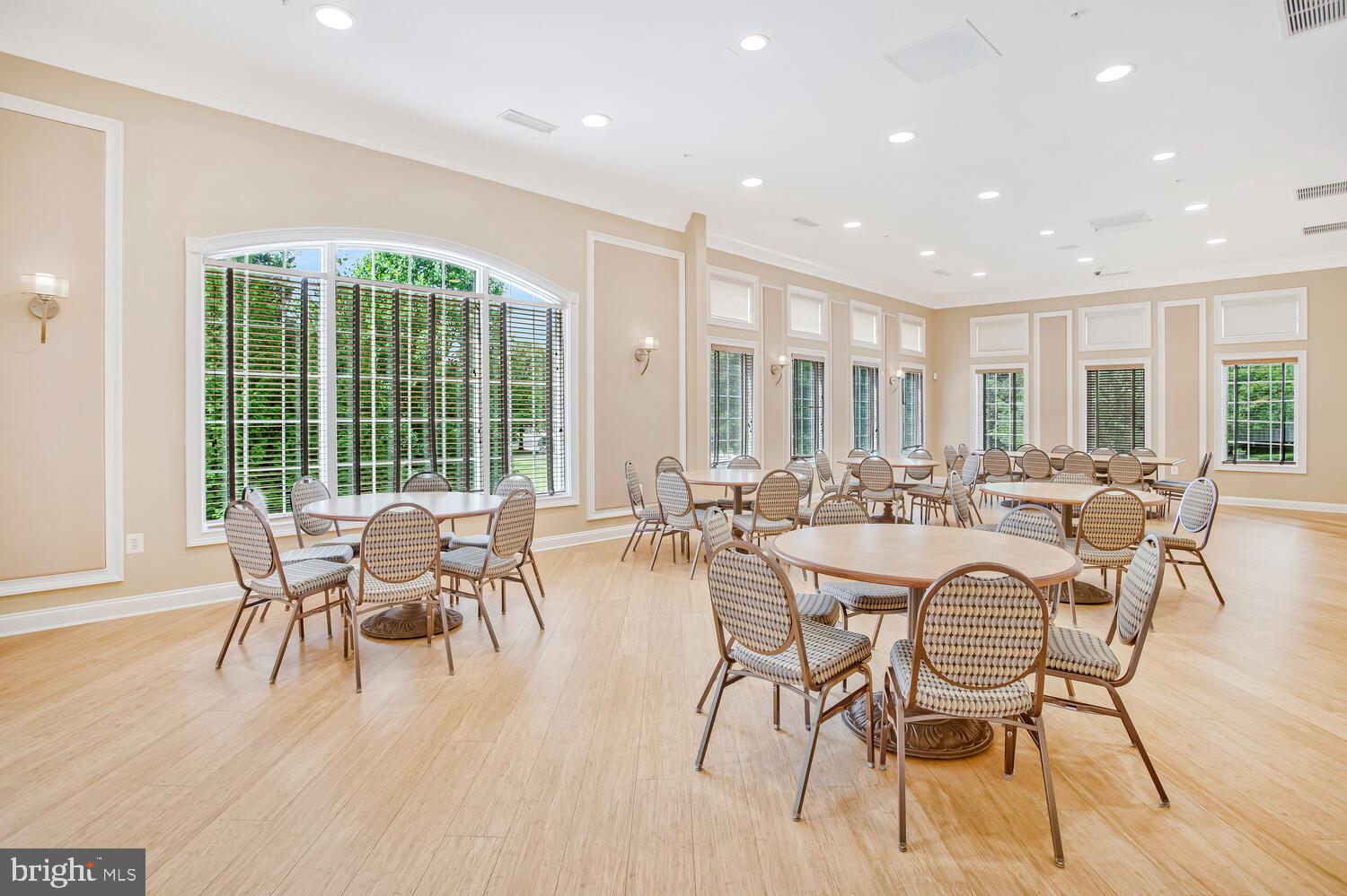 SNOWDEN OVERLOOK - Residential