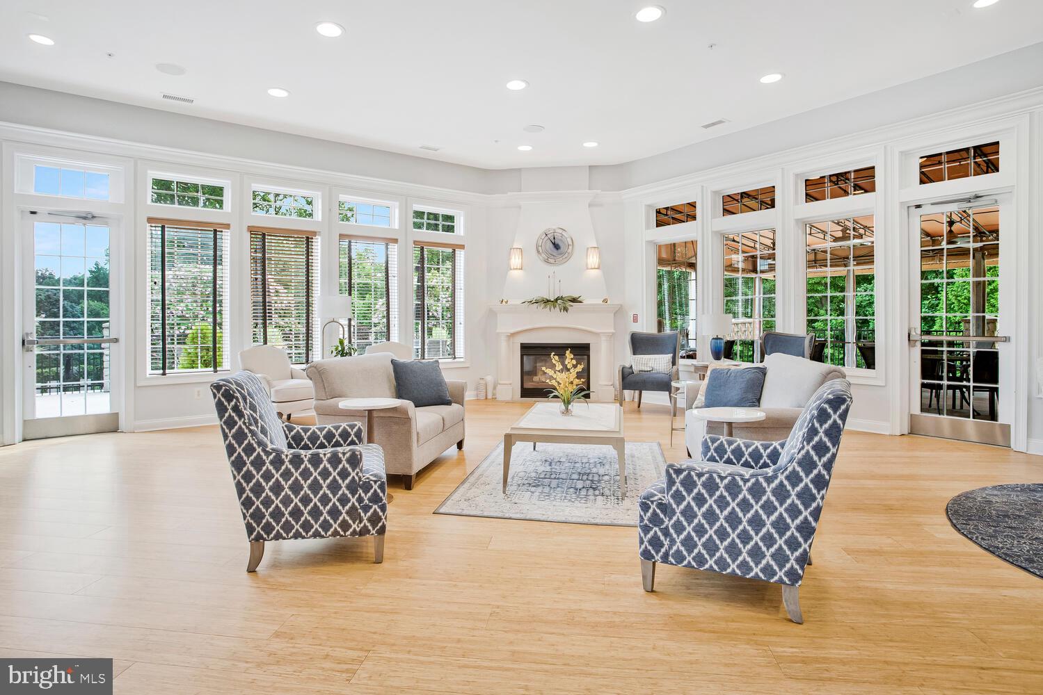 SNOWDEN OVERLOOK - Residential