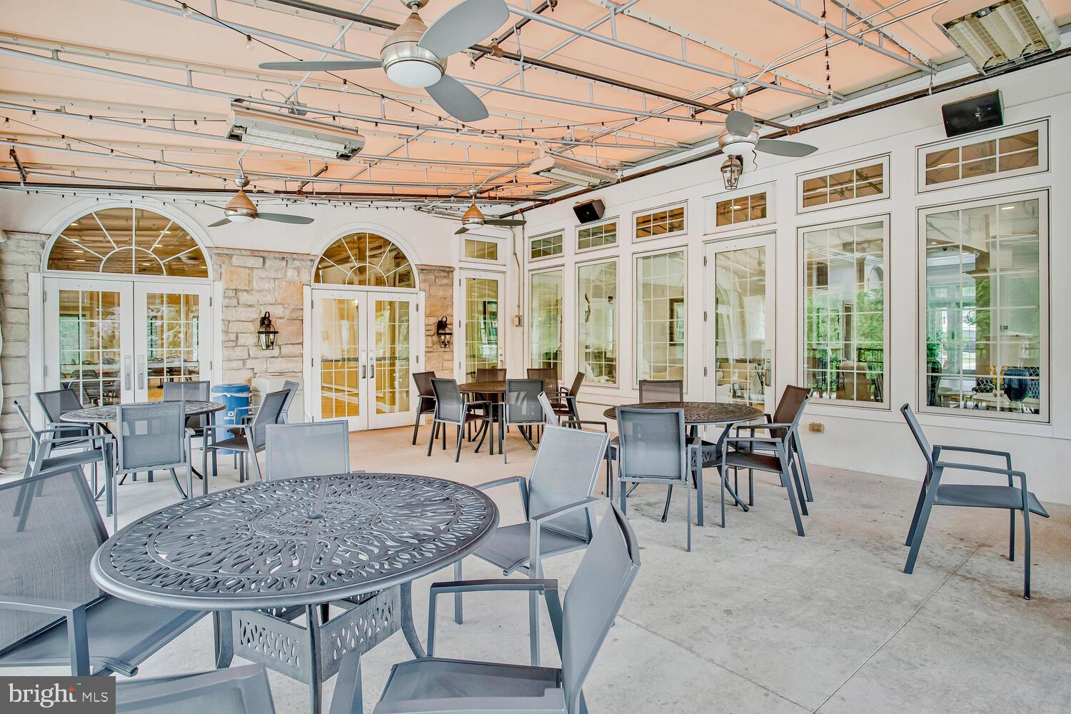 SNOWDEN OVERLOOK - Residential