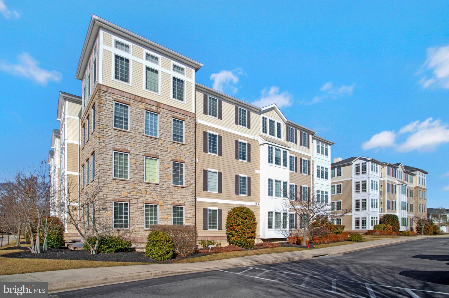 SNOWDEN OVERLOOK - Residential