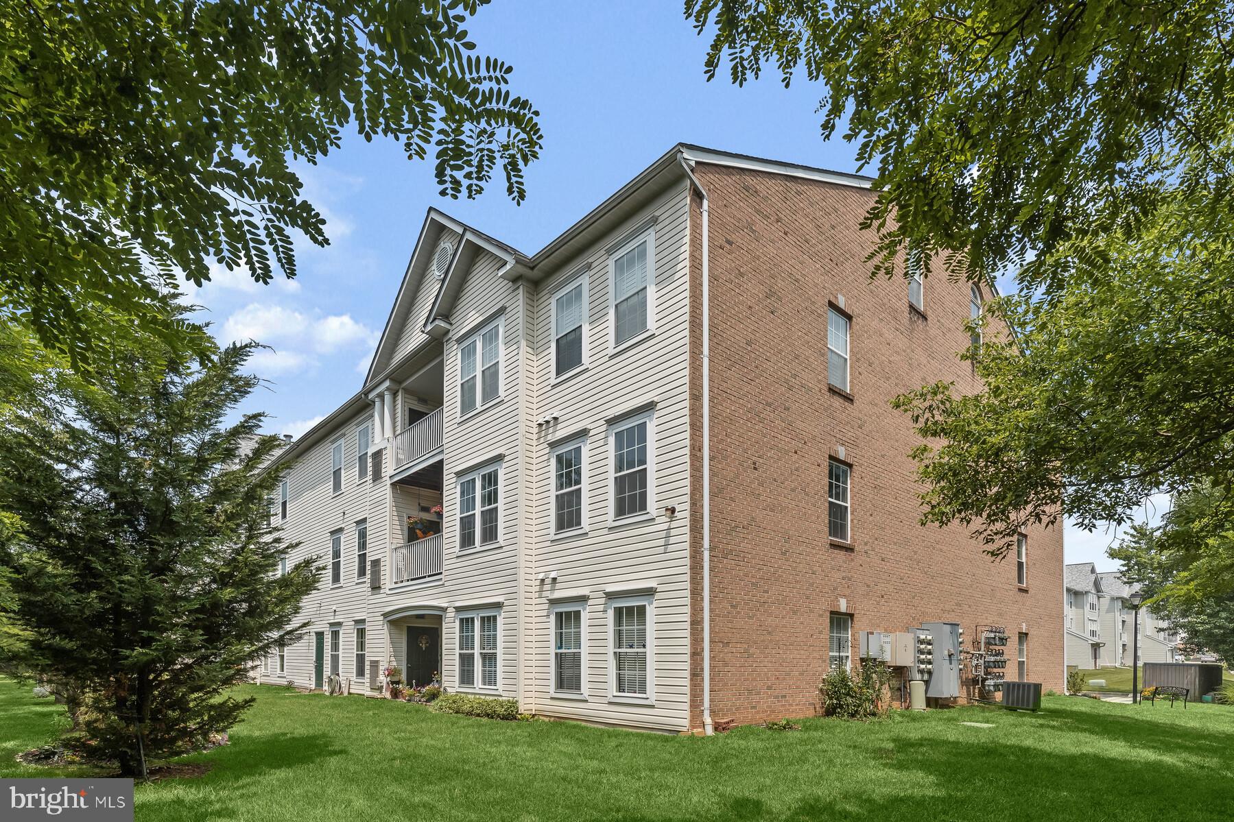 PERRY HALL FARMS - Residential