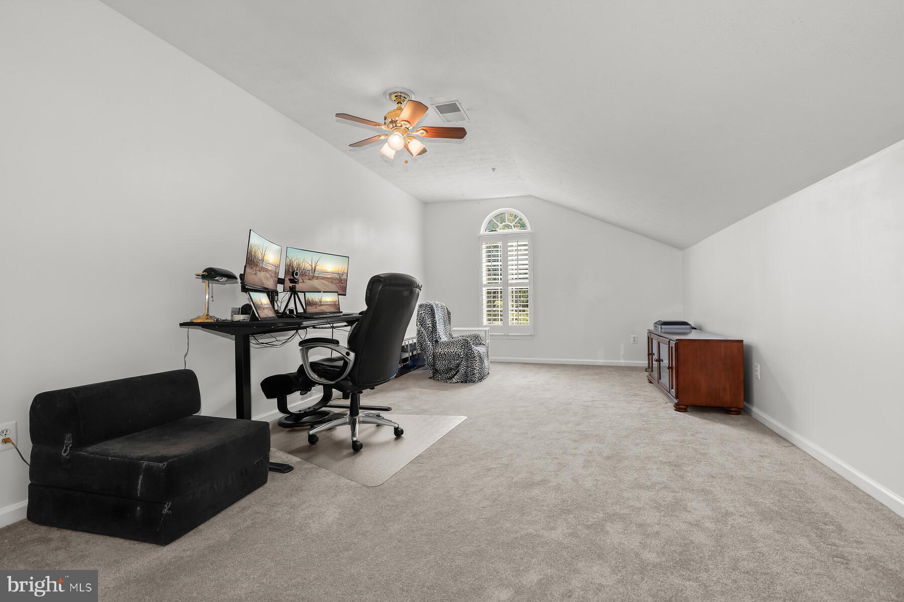 PERRY HALL FARMS - Residential